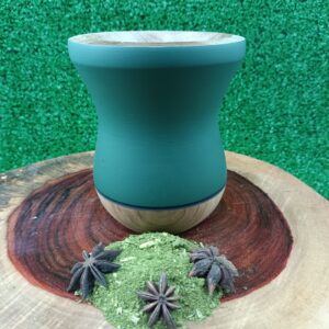 Cuia chimarrão tradicional verde militar fosca